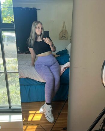 Hot_You663