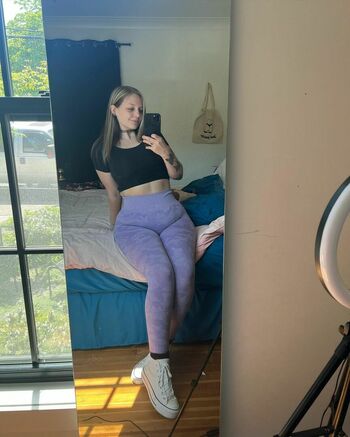 Hot_You663