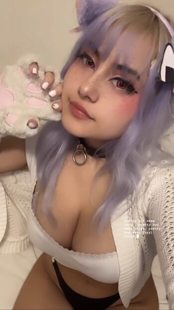Hotpuppygf