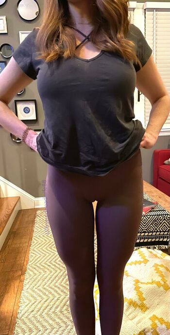 Hotredheadwife88