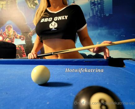 Hotwifekatrina