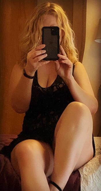 Housewifegonebad