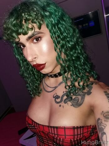 hungbratz
