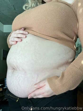hungrykatiebbw