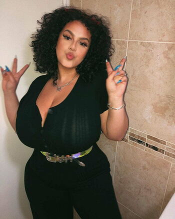 Hunny Mims