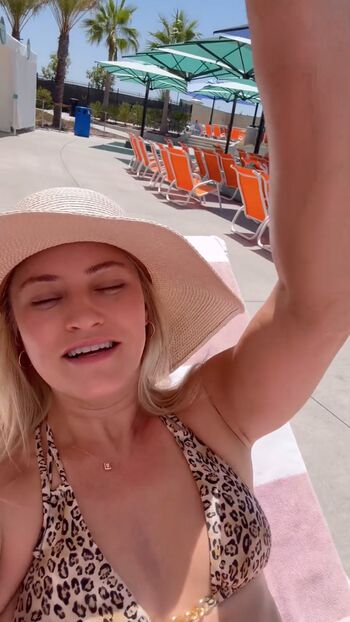 iJustine