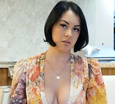 Imaray Ulloa