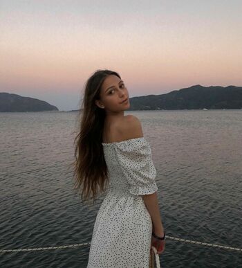 ImSarahisizzu