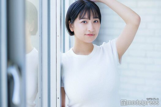 Ina Enohara 榎原依那