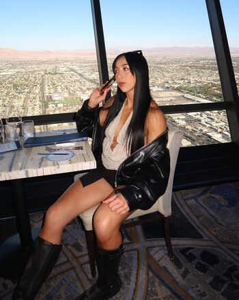 Indi Hartwell