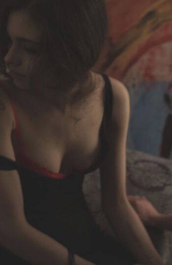 India Eisley