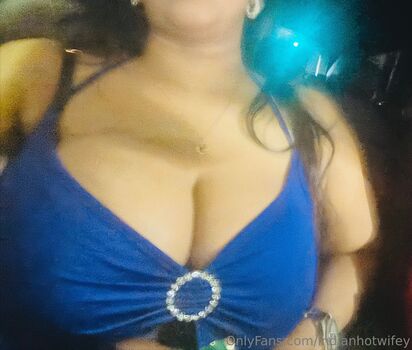 indianhotwifey