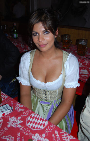 Indira Weis