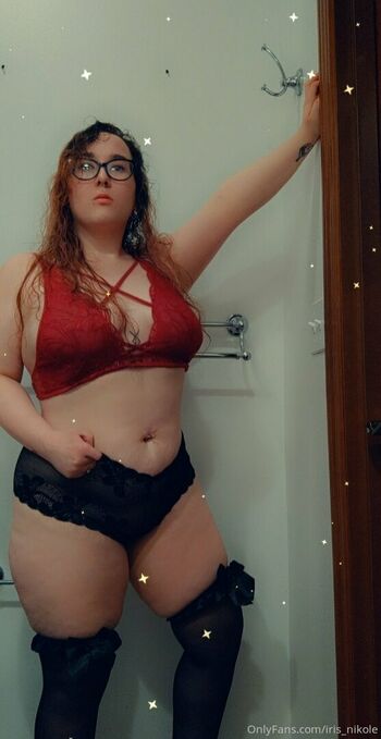iris_nikole
