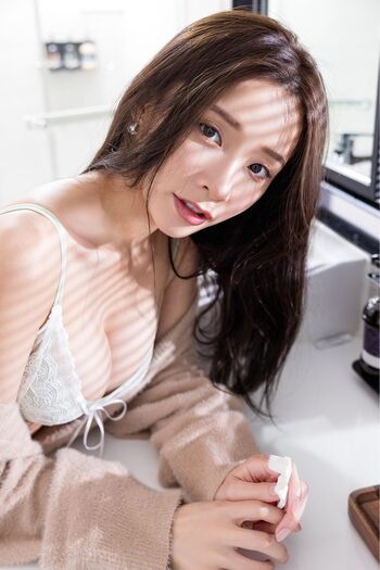 Iris Xiao