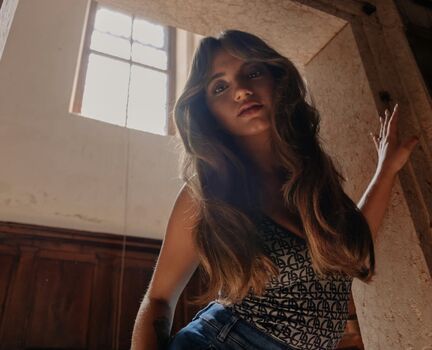 Isabela Merced