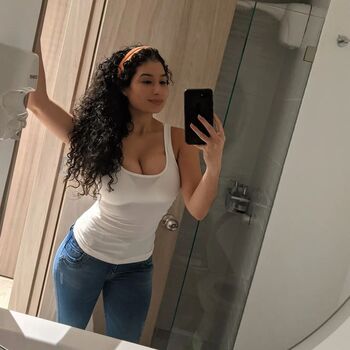 Isabella R