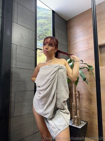 isabellacastillo20