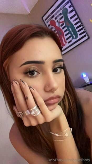 isabellaroy