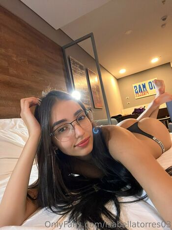 isabellatorres03