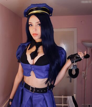 Isanamicosplay