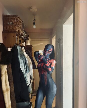 Isanamicosplay