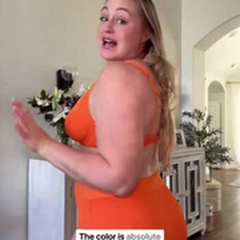 Iskra Lawrence