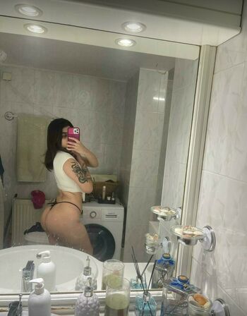 isyourgirlangie