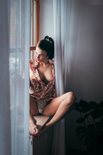 Its.cutie.kathy / Psari-Model