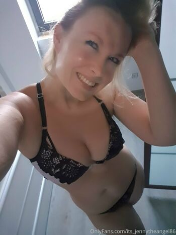 its_jennytheangel86