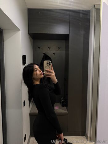 its_mia_blo0m