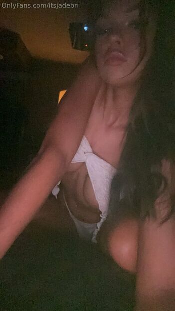 itsjadebri