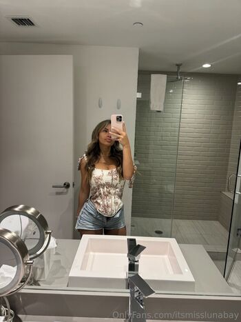 Itsmisslunabay