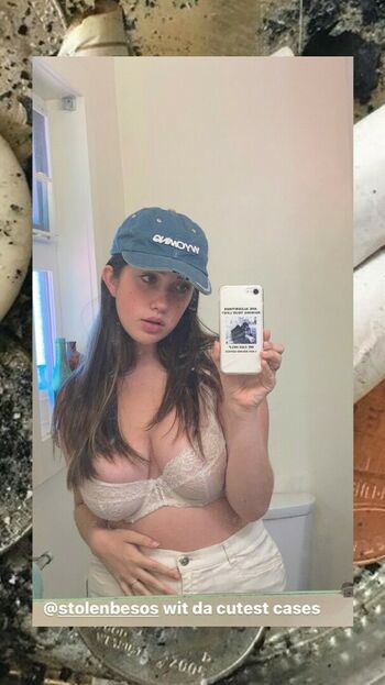itsmollyyyrose_again