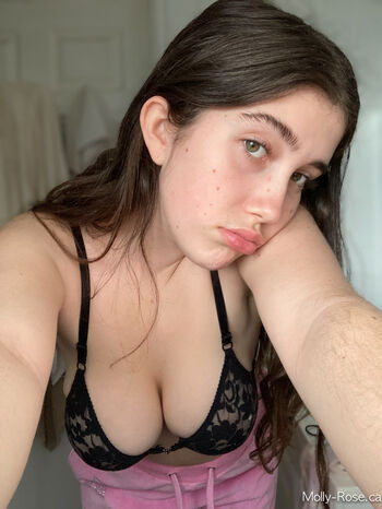 itsmollyyyrose_again