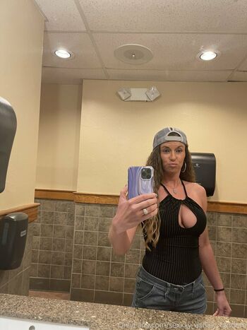 itzmissashfree