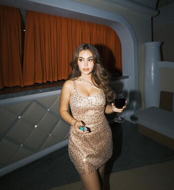 Ivana Alawi