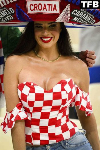 Ivana Knoll