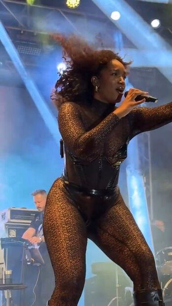 Iza Cantora