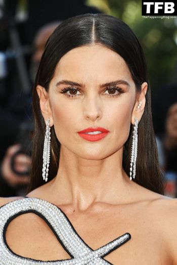 Izabel Goulart