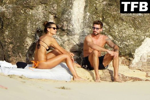 Izabel Goulart