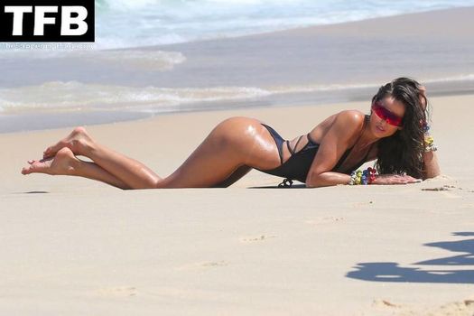 Izabel Goulart