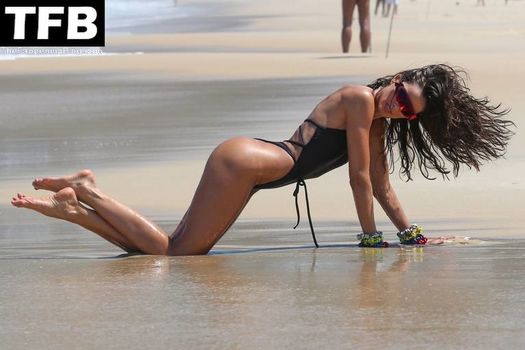 Izabel Goulart