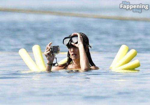 Izabel Goulart