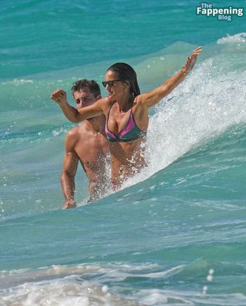 Izabel Goulart