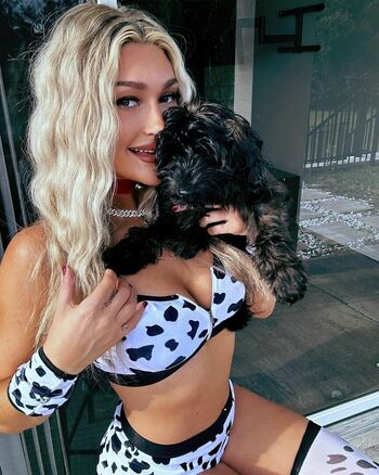 Izzi Dame