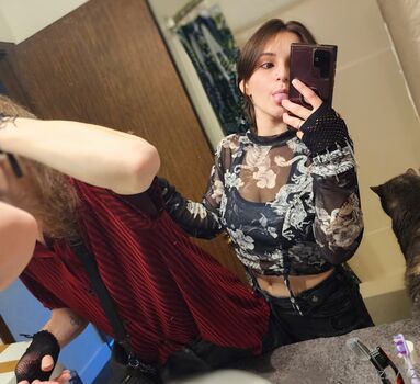 izzy_72