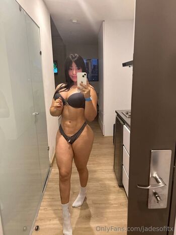jademiura