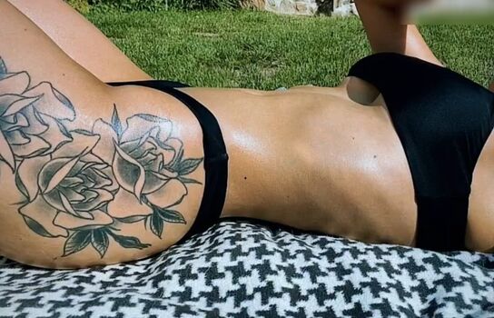 Jana Klein / janakl_