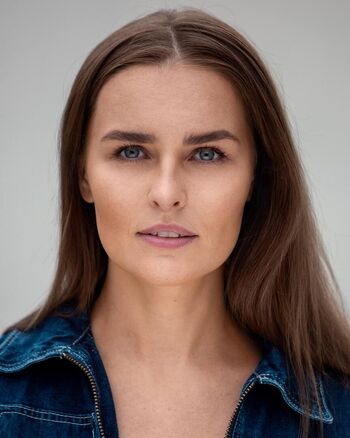 Jana Riva